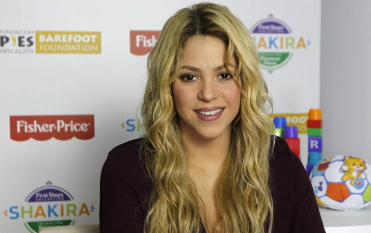 Critican a Shakira en Colombia por hablar como española