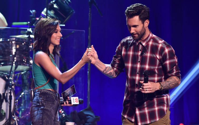 Adam Levine ofreció correr con los gastos del funeral de Christina Grimmie