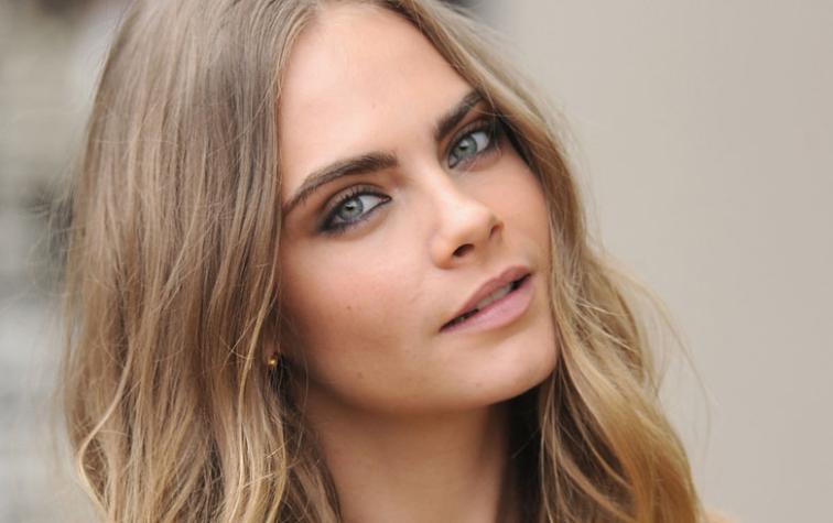 Cara Delevingne se quitó la ropa para defender a los animales