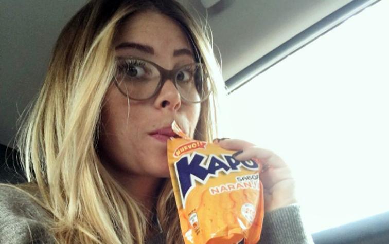 Casi atropellan a Cote López por sacarse foto de street style