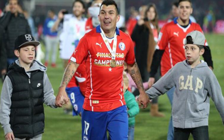 Gary Medel anunció que le dedicará encuentro ante Colombia a sus hijos 