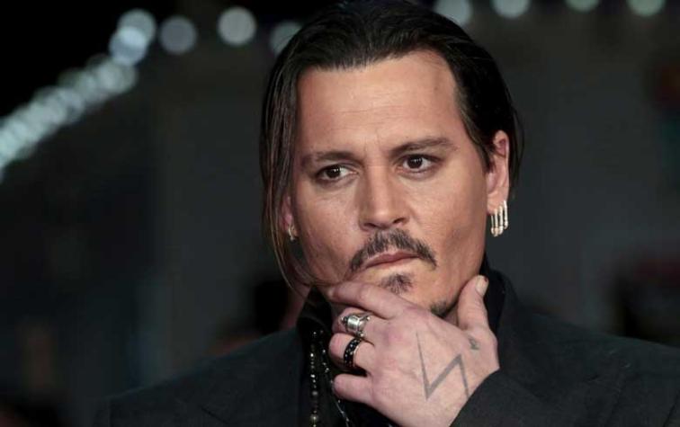 Johnny Depp pone en venta sus pertenencias para costear divorcio