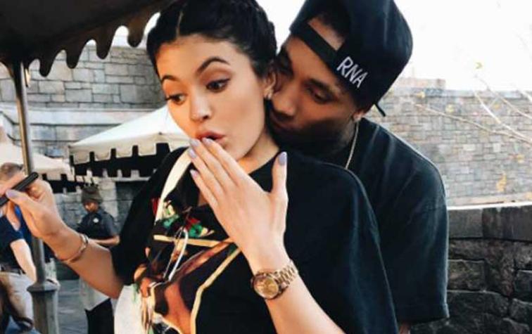 ¡Descubren a Kylie Jenner en cita con Tyga! 