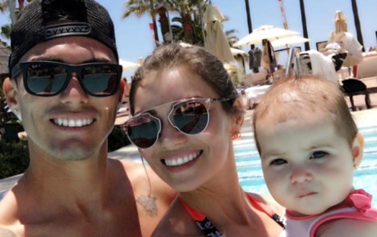 Faloon Larraguibel muestra la figura en estampado bikini