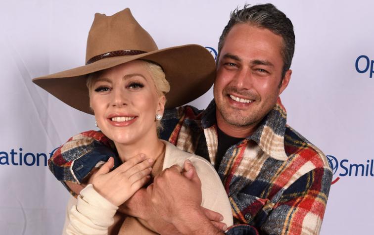 Lady Gaga pide apoyo tras quiebre con Taylor Kinney