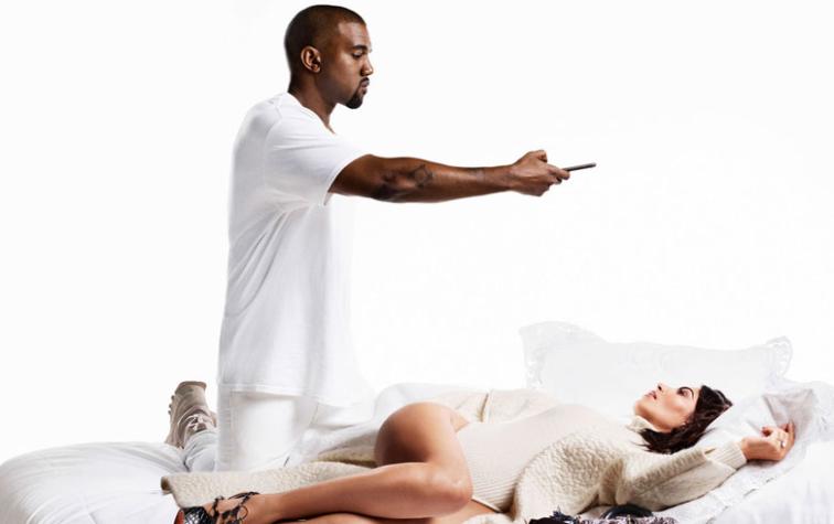 Kim Kardashian y Kanye West protagonizan sensual sesión de fotos en la cama