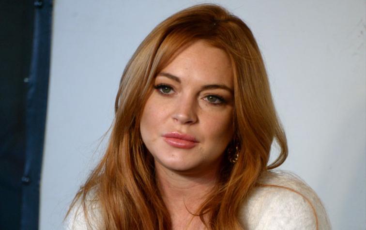 La policía derribó la puerta de Lindsay Lohan por supuesto ataque de su novio