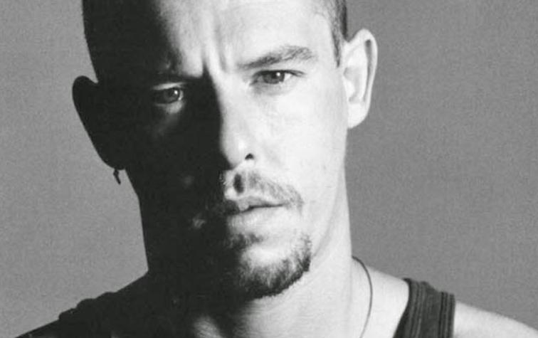 Ocupan piel de Alexander McQueen para bolsos y chaquetas