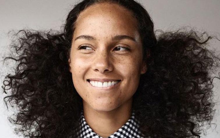 Alicia Keys hizo aclaración a quiénes la critican por no usar maquillaje