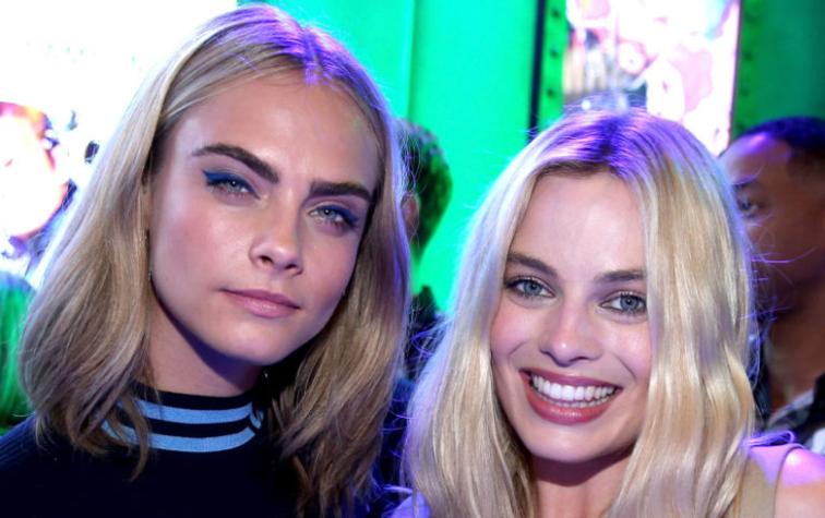 Mira a Cara Delevingne y Margot Robbie mostrando su estilo urbano