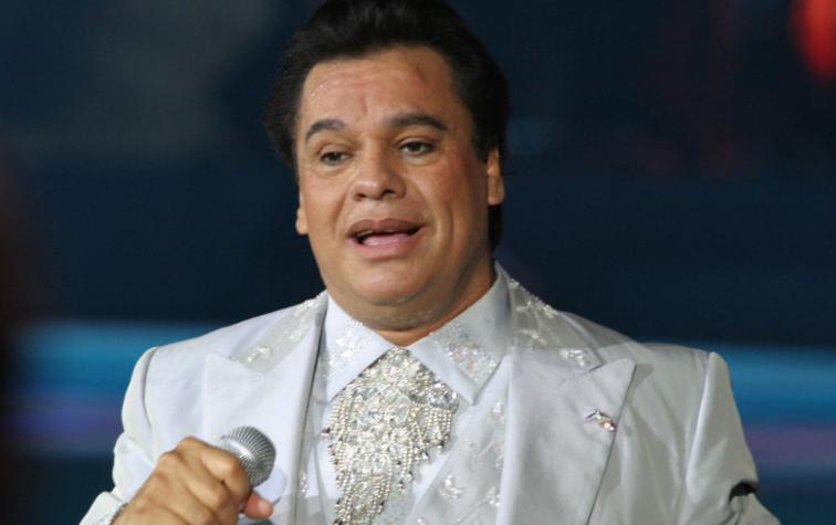 A los 66 años fallece el cantante Juan Gabriel 