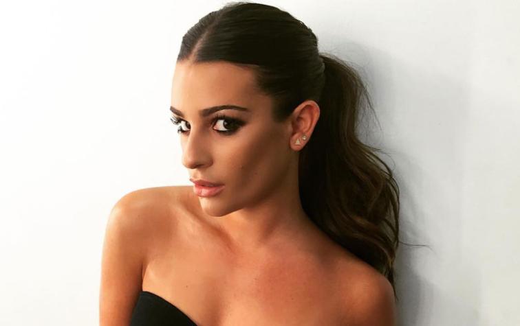 Lea Michele muestra su rutina de depilación facial en Snapchat