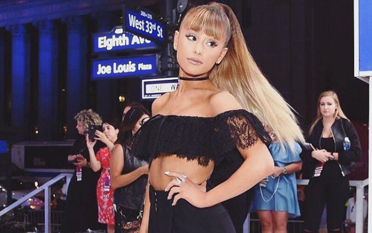 Ariana Grande se enoja durante entrevista por pregunta sobre nuevo romance