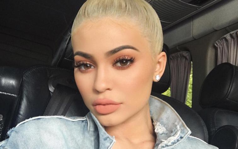 Kylie Jenner reveló trauma que la llevó a intervenir sus labios