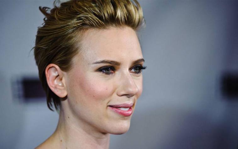 Cabritas saborizadas: el nuevo negocio de Scarlett Johansson