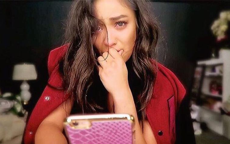 Shay Mitchell se despide con lágrimas de “Pretty Little Liars”