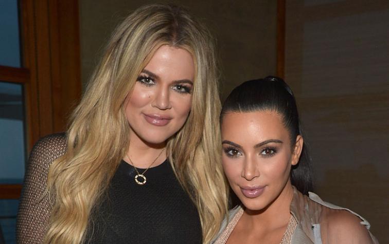 Kim Kardashian vuelve a los medios de la mano de su hermana Khloé