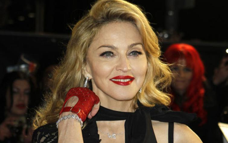 Madonna se gasta la vida rejuveneciendo sus manos