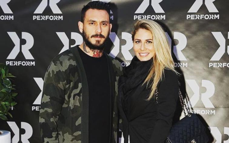 La romántica dedicatoria que Mauricio Pinilla le hizo a su mujer en público