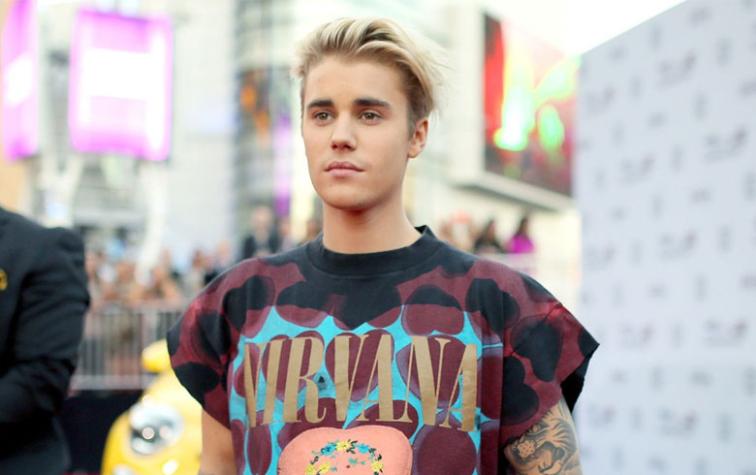Mira el nuevo y enorme tatuaje de Justin Bieber