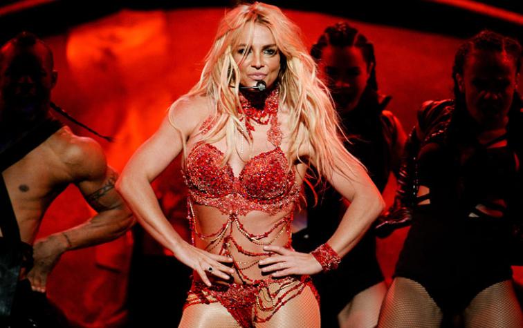 Britney Spears se refirió a supuesto dueto con Christina Aguilera