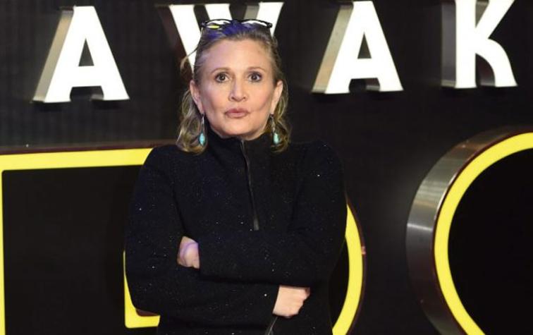 Murió Carrie Fisher a los 60 años 