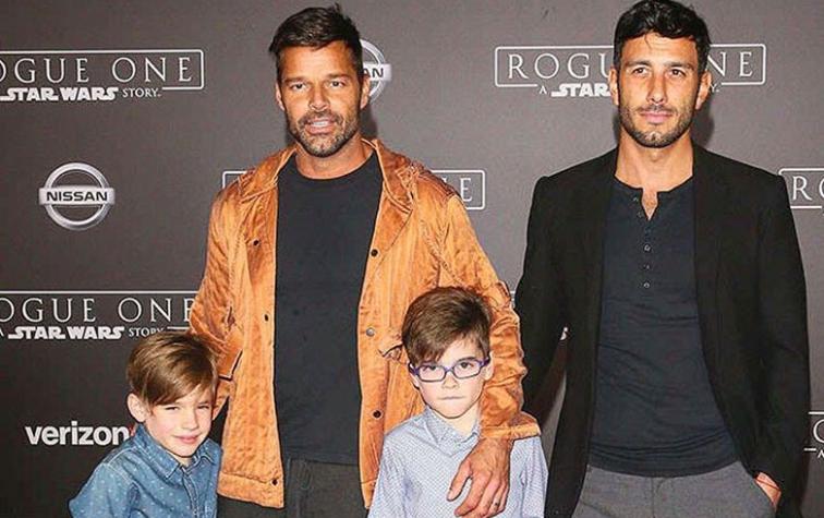 Ricky Martin muestra tierno mensaje que le escribieron sus hijos