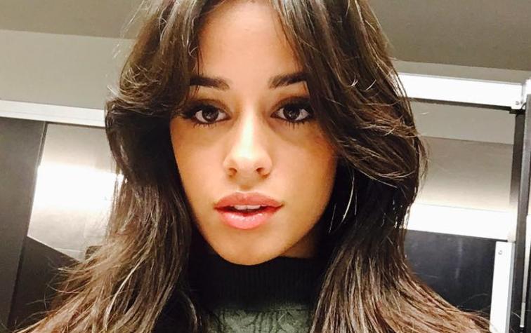 Camila Cabello retoma su vida sin Fifth Harmony y en sensual bikini 