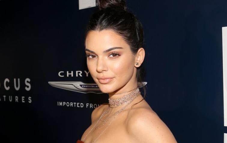 Foto de Kendall Jenner es viral ¿Dondé está su pierna?