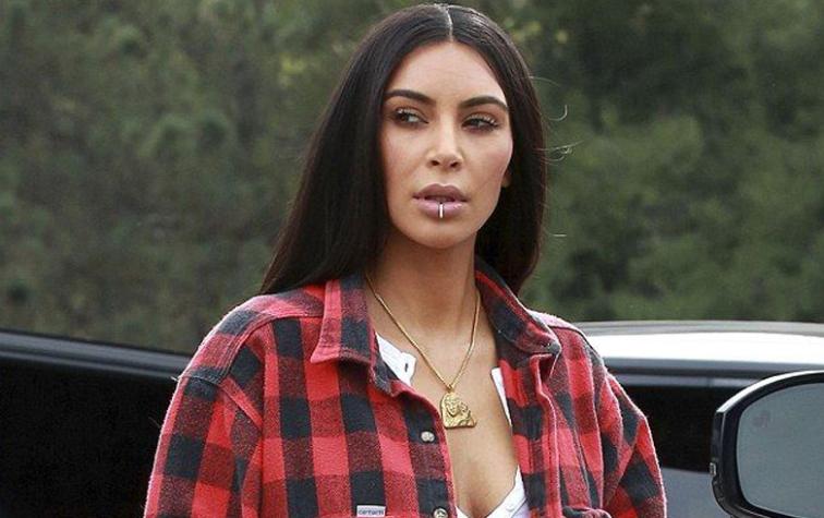 Kim Kardashian se obsesionó con los piercing y los llevó a sus uñas