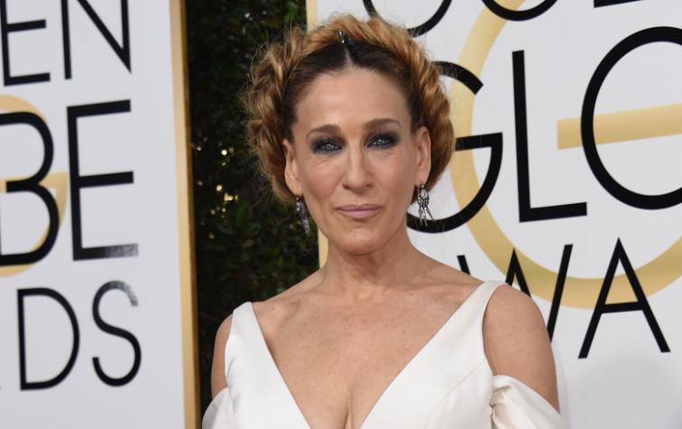 Sarah Jessica Parker se vistió de novia para los Golden Globes