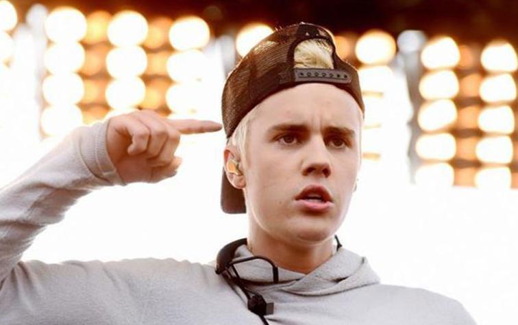 Vinculan a Justin Bieber con conocida cantante