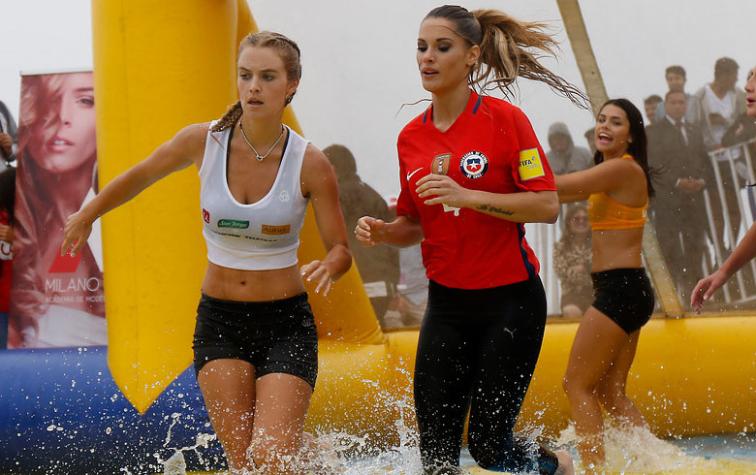 Con tarjeta amarilla, penales y alargue se vivió partido de fútbol agua 