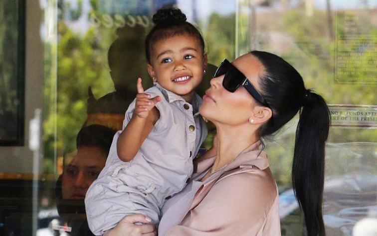 North West “redecoró” su habitación con pintura de uñas