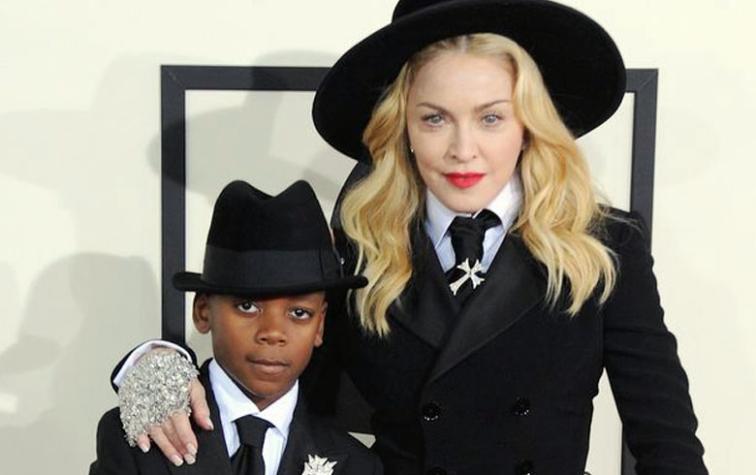 Madonna presentó a sus hijas adoptivas en redes sociales