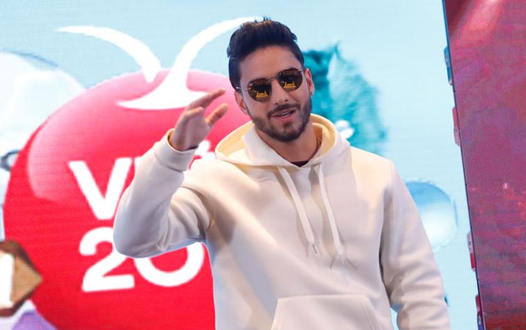 Maluma defiende “Cuatro Babys”: “No estoy obligando a que la escuchen”