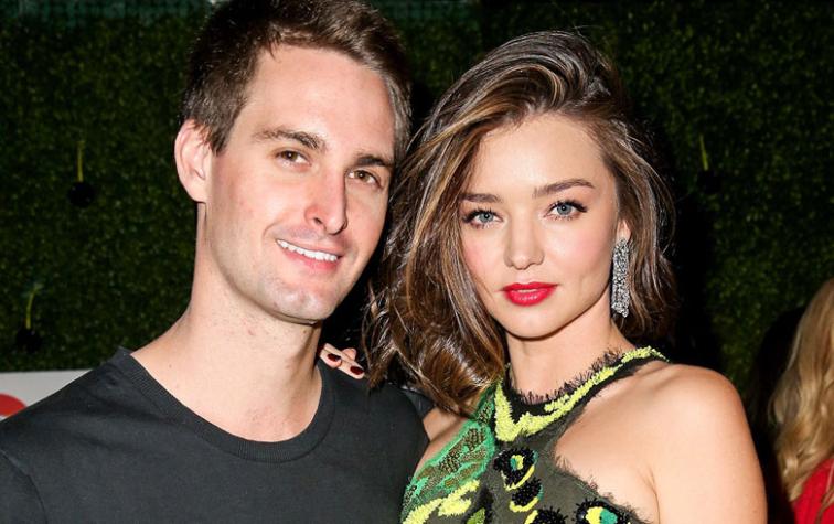 Miranda Kerr confesó que no ha tenido intimidad con su novio