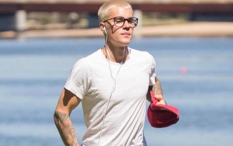 Justin Bieber se burla de los paparazzis mostrando Facetime con brasileña
