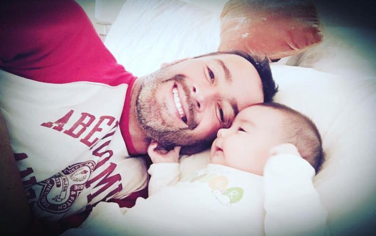 Eduardo Fuentes comparte foto junto con su hija y sus seguidores lo alaban