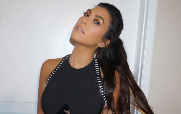 Kourtney Kardashian comparte video totalmente desnuda desde México