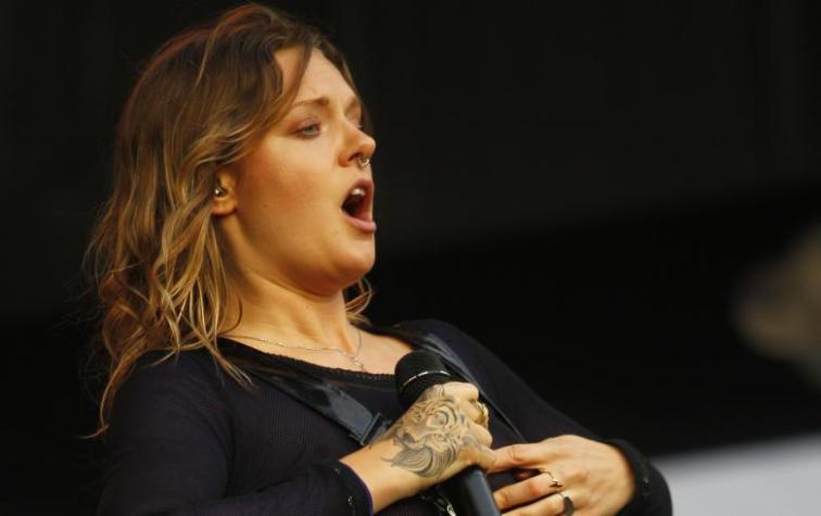 El comentado topless de Tove Lo en Lollapalooza