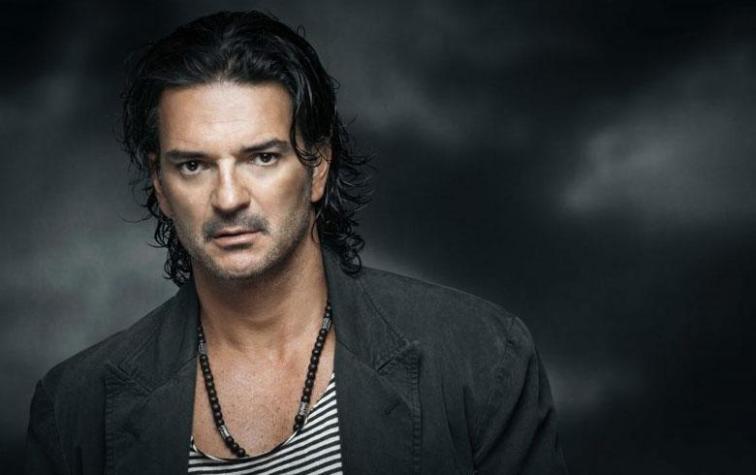 Ricardo Arjona abandona entrevista tras molestarse por preguntas incomodas