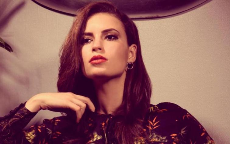 Julia Fernández muestra su pelo natural