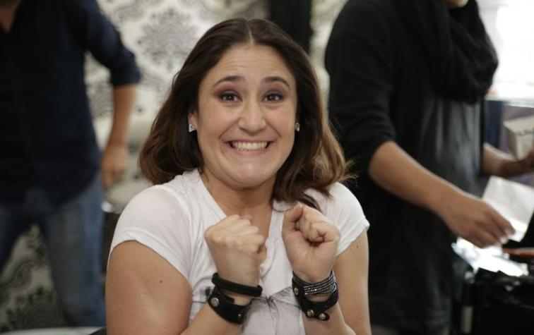 Belén Mora parodió fotos sensuales de Kel Calderón y Vesta Lugg