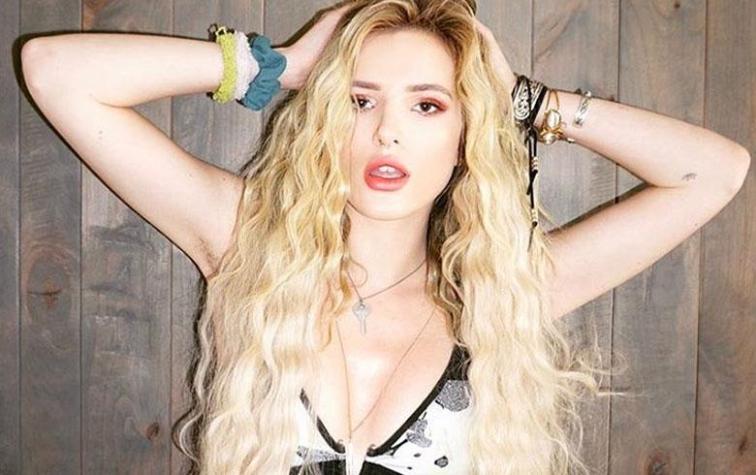 Bella Thorne recibe rosas tras cita con Scott Disick