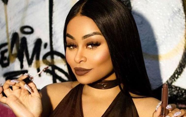 Blac Chyna estupenda en look casual a seis meses de ser madre