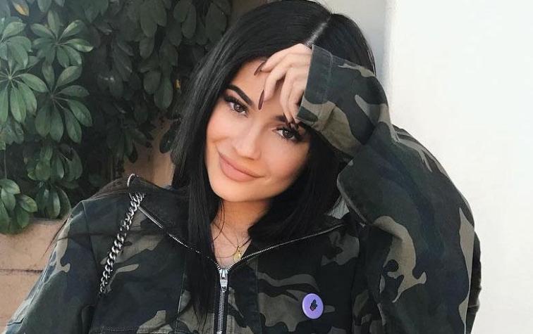Kylie Jenner confesó en lencería cuál es el costo de su fama