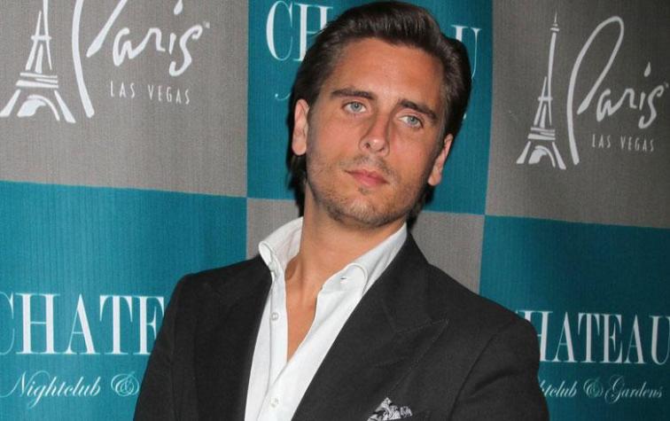 Scott Disick pone en evidencia su adicción al sexo 