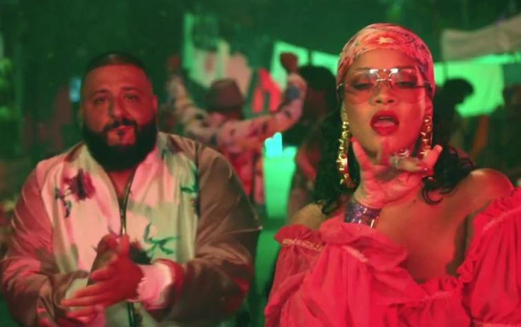 Rihanna luce sus nuevas curvas en video con Dj Khaleed