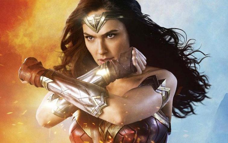 Mira la coincidencia entre una escena de "Wonder Woman" y otra de "La Sirenita"